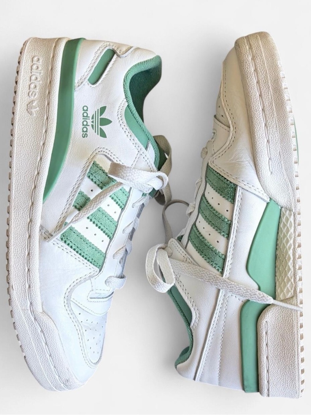 Adidas Forum Low CL Sneakers